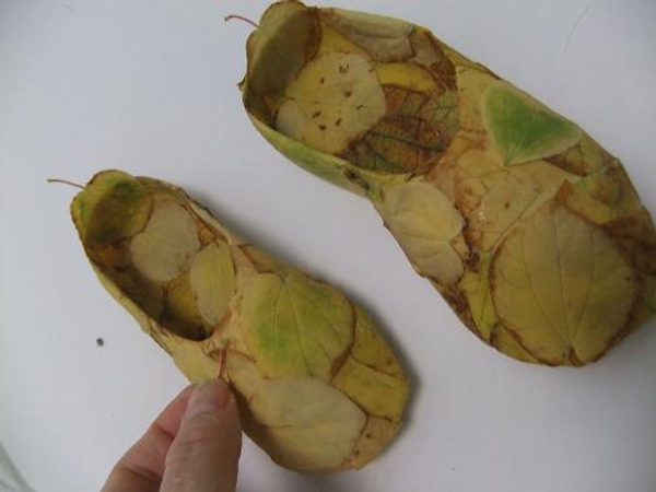 Glue on the leaf stems to add texture
