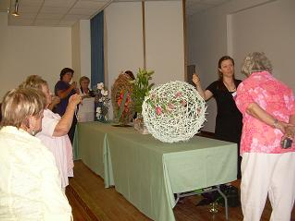 Floral Art Demonstration &quot;2010&quot; by Christine de Beer