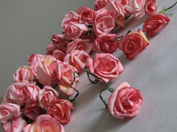 Paper roses