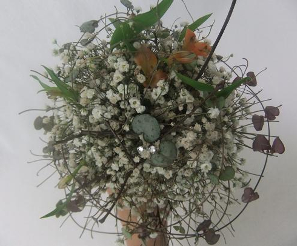 Gypsophila forest floor snowball posy