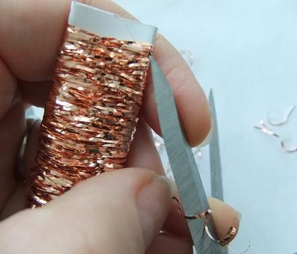 Wire curls
