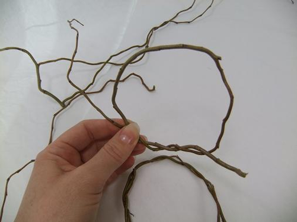 Soft Willow Twig Garland, Electric Willow Branch