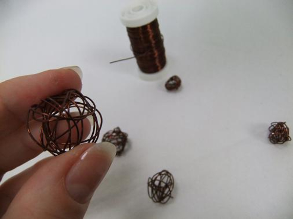 Making a wire ball