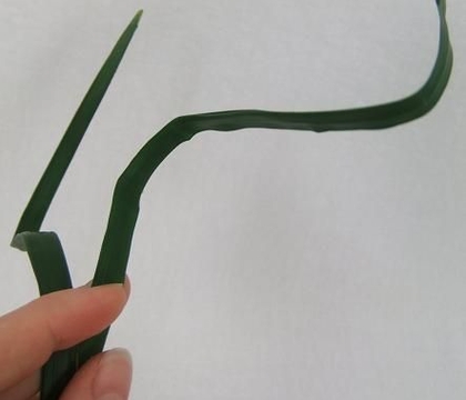 Wire and bend foliage