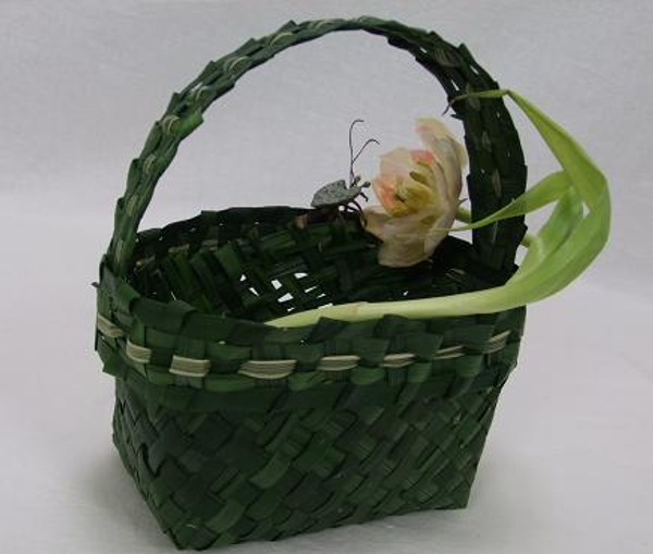 Love bug, tulips and a hand woven green grass flower girl bag