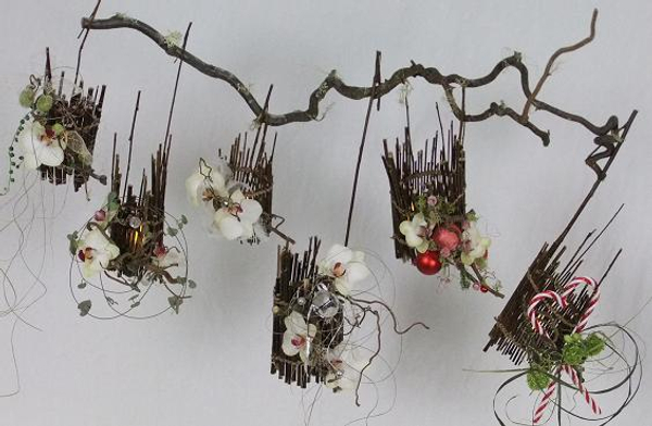 Six twig lanterns