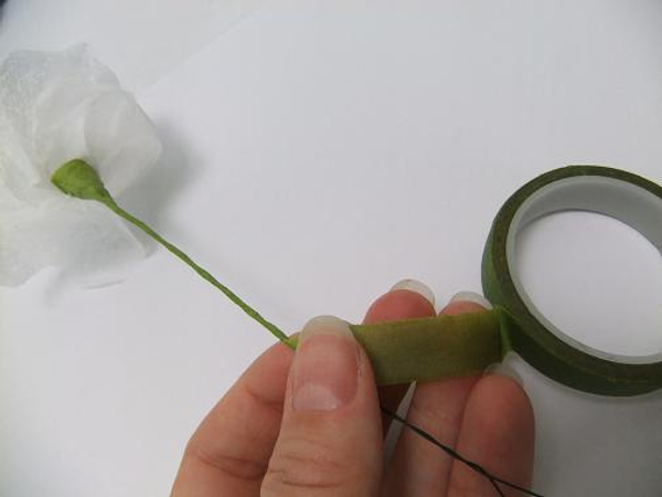 Cover the entire wire to create a long stem