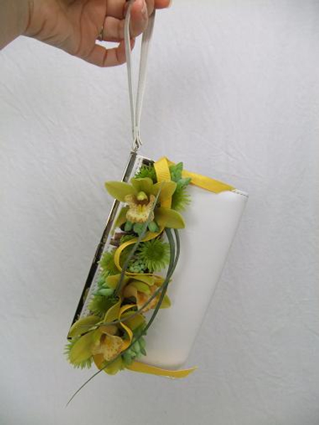 Clutch corsage