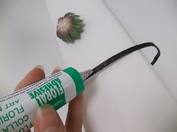 Floral glue