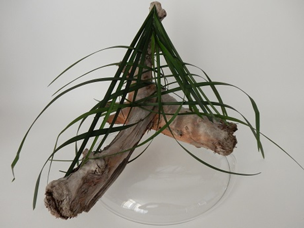 Driftwood and grass armature ready to design with Driftwood and grass armature ready to design with