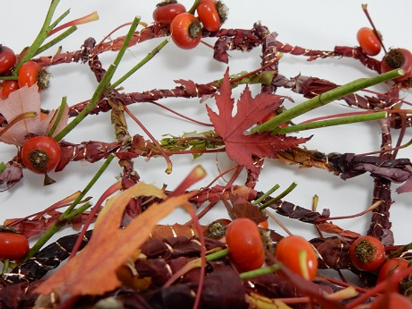 Wrap the garland in copper wire