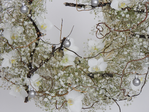 Gypsophila, Phalaenopsis and twigs