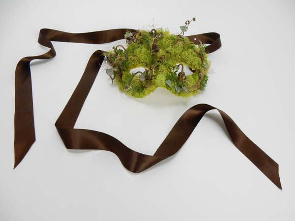 Moss Colombina inspired mask