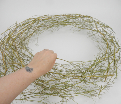 Barely there Wreath armature