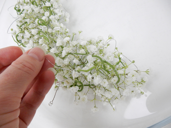 Tangle some decorative wire over the flowers