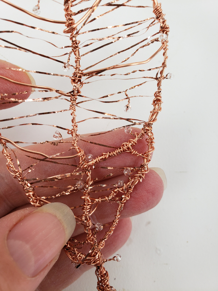 Autumn craft to make a wire leaf from a copper pot scrubber