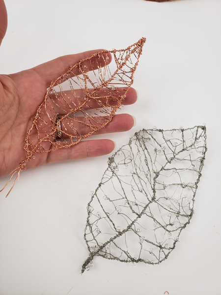 Tutorials - Beaded wire Leaf