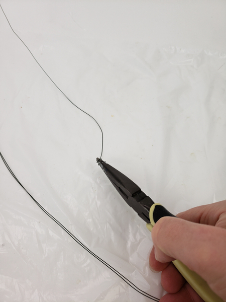 https://christinedebeer.ca/images/2019/10/twist-the-end-of-your-wire-with-pliers-into-a-loop-p.jpg?inside=600x600