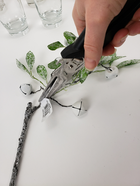 Remember to snip away any price tags or signs that it is artificial plant material Remember to snip away any price tags or signs that it is artificial plant material