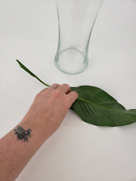 Test your leaf to see how it will fit into the vase