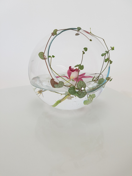 A contemporary flower arrangement using no floral foam