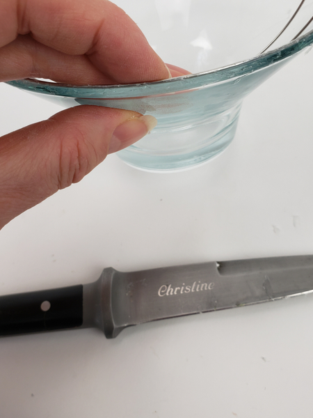 The glue conceals the wire if it is not too visible in the first place. The glue conceals the wire if it is not too visible in the first place.