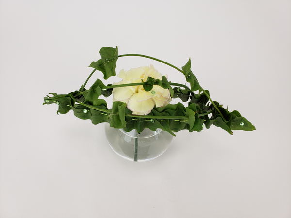 Bud vase flower arranging ideas