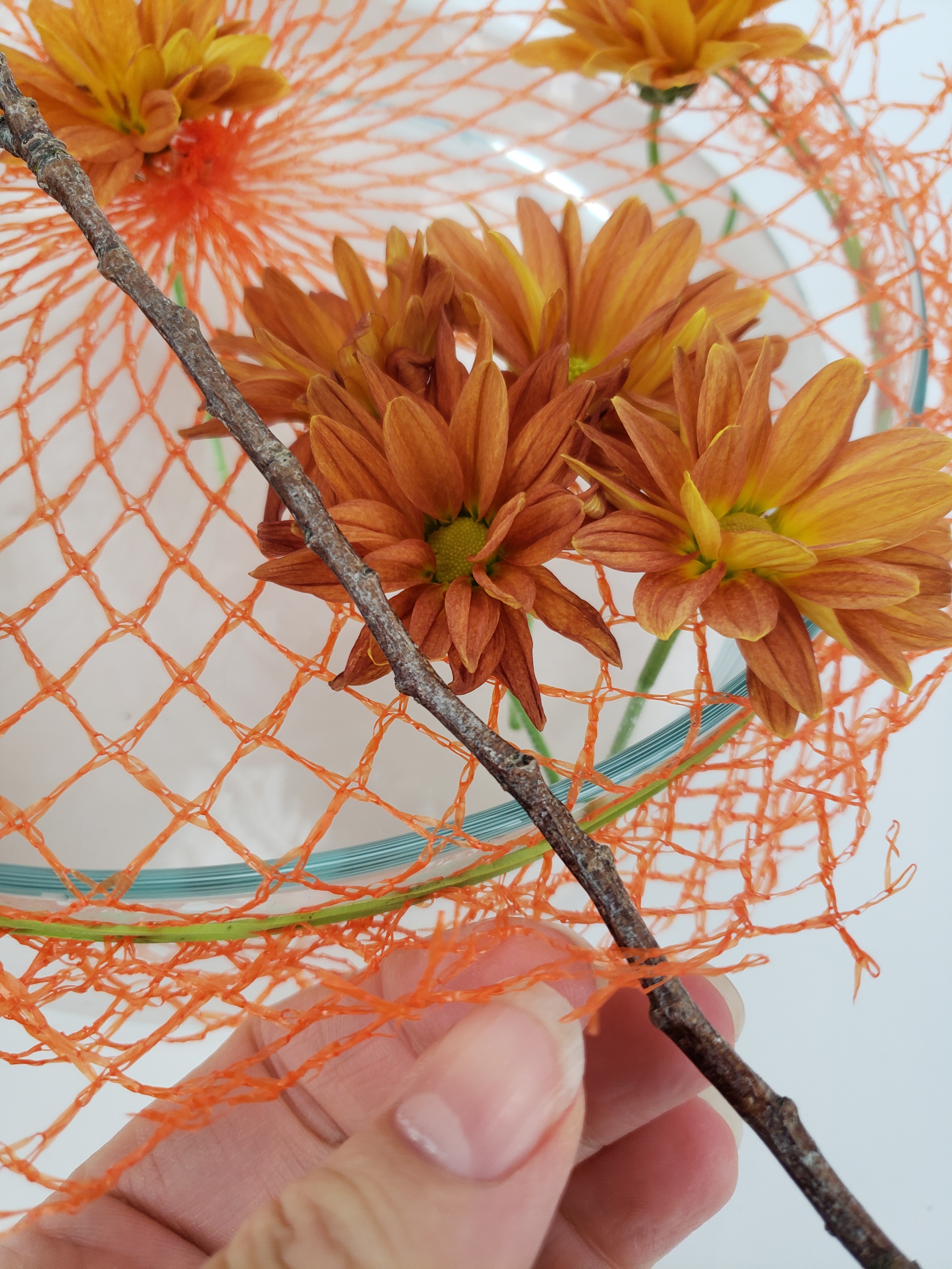 Tutorials - Mesh bag net armature to keep your flowers in place