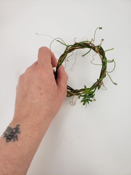 Weave a small wreath