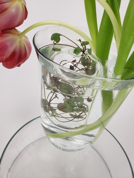 Floating a glass bowl in a design