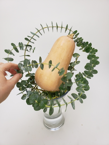 Simply roll and tuck the eucalyptus stems