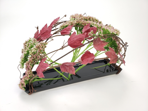 Blowing this way and that autumn floral design by Christine de Beer Blowing this way and that autumn floral design by Christine de Beer