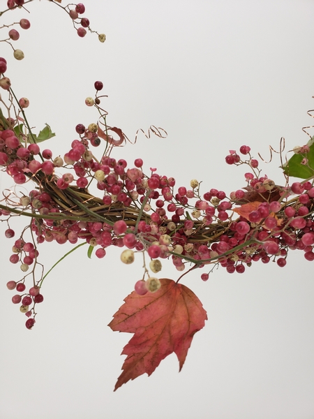 DIY wreath with dried berries for Fall