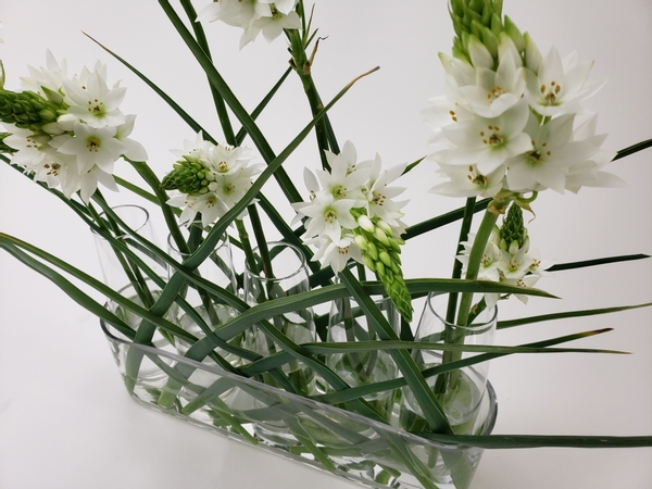 Modern flower arranging ideas for sustainable designers
