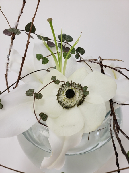 Sustainable no waste floral design using spring flowers