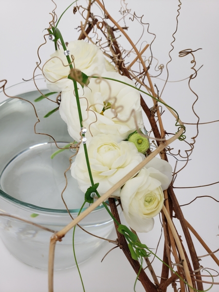 Buttercup in a sustainable flower arrangement