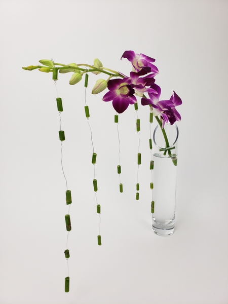 Space holder flower arrangement by Christine de Beer