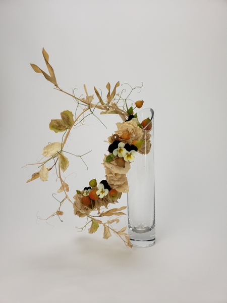 Zero waste floral design tutorials and original ideas for autumn decorating