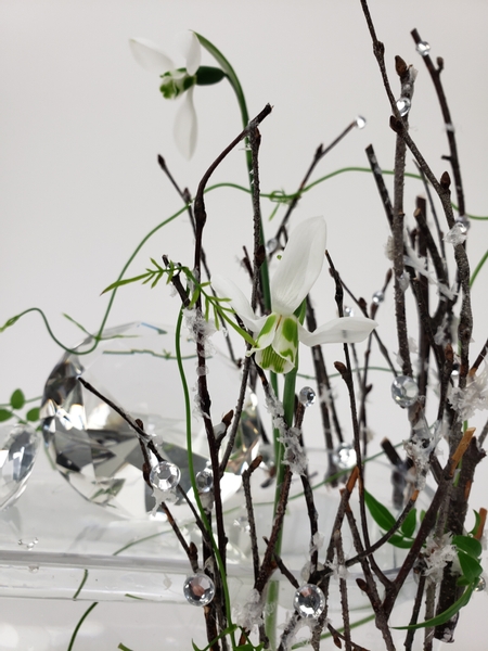 Snow drops in a sustainable floral design