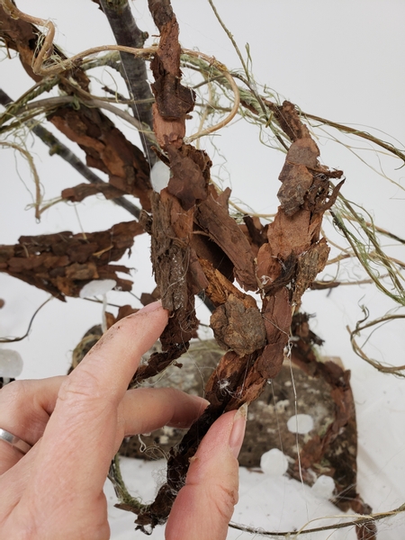 Follow the branches and allow them to overlap and combine and fill in some of the gaps between the armature frame