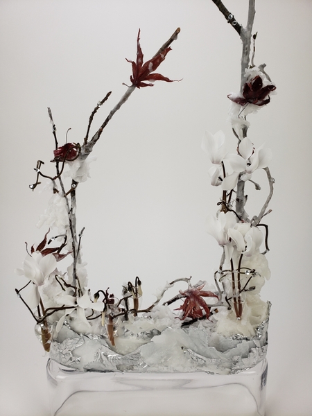 Using wax for floral art designs and armatures