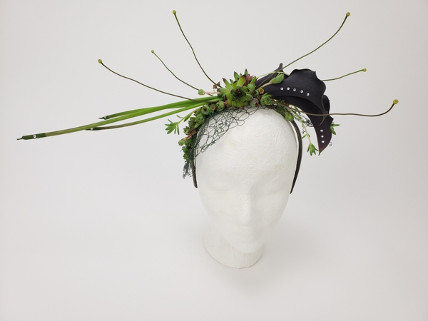 Fascinating fascinator design by Christine de Beer