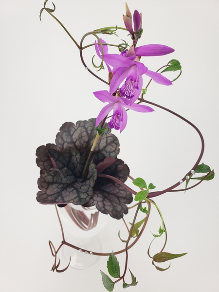 How to arrange flowers creatively cut from your garden How to arrange flowers creatively cut from your garden