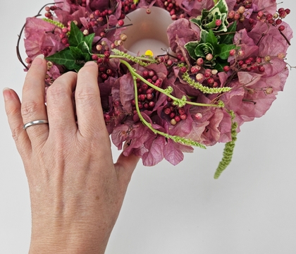 Dried Bougainvillaea and pink Pepper berry Disk