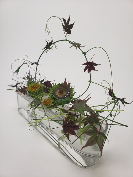 Early autumn floral design using no flower foam