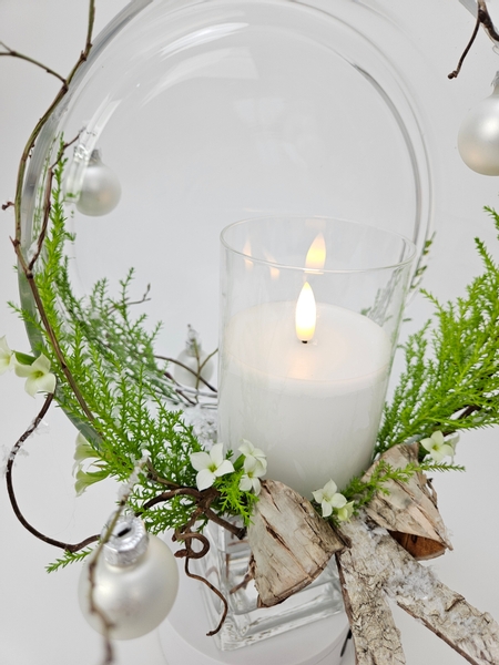 Love and light for Christmas flower arrangements