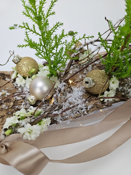 Soft minimal floral styling using fresh plant material