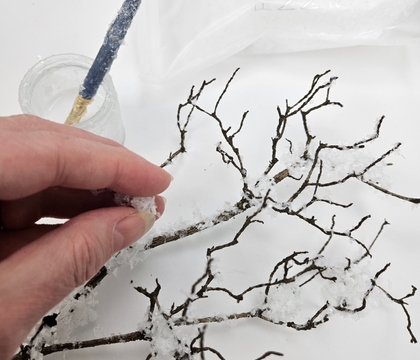 Wood glue that is invisible in your design